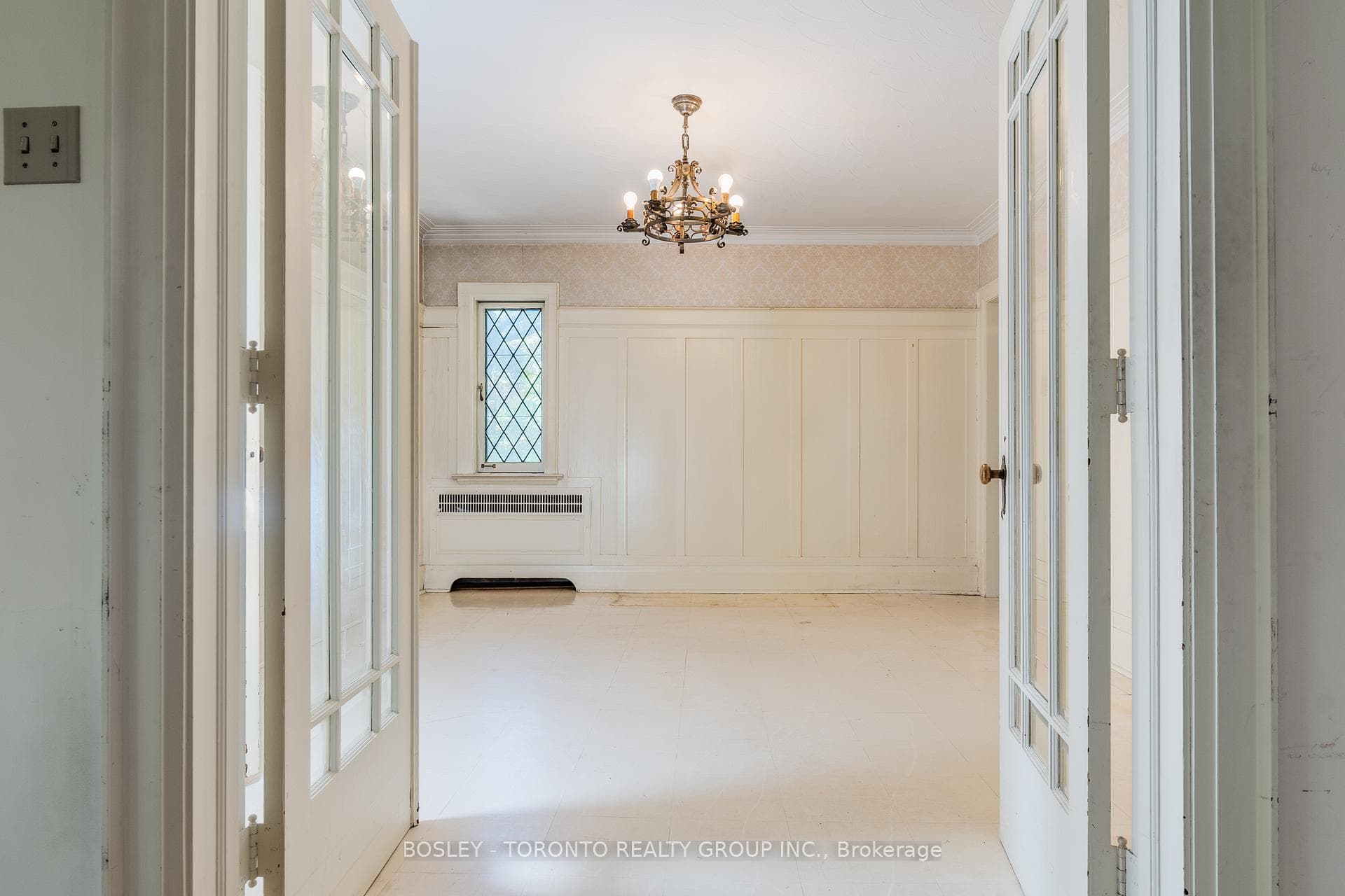 16 Duncannon Drive photo 4