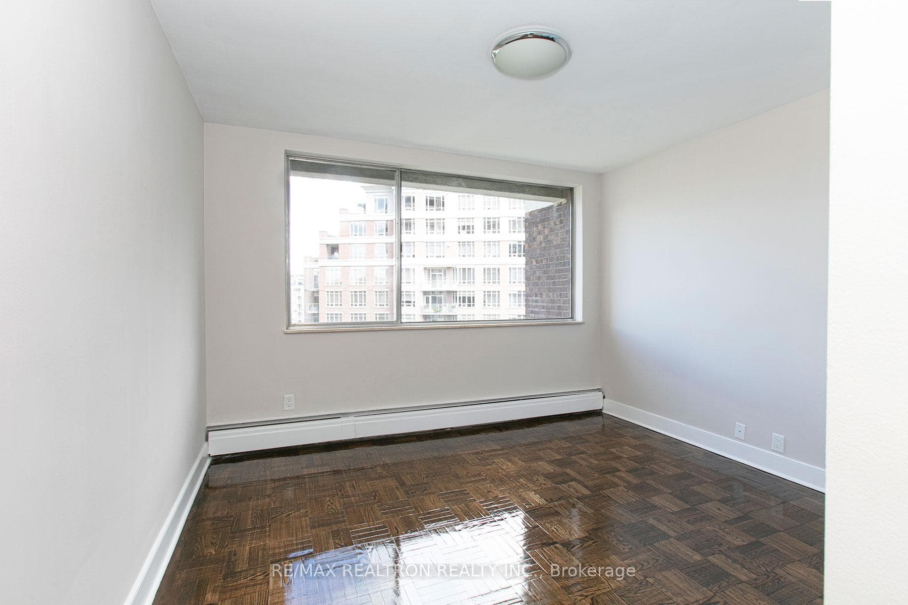 9 Deer Park Crescent Unit 1505 photo 8