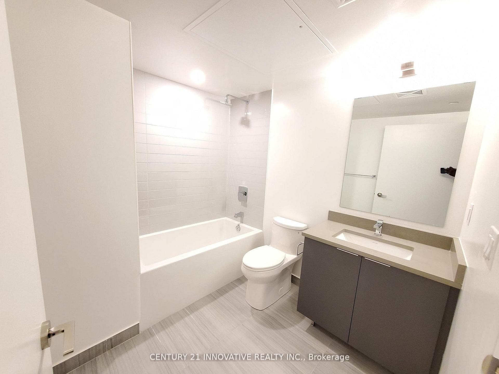 2033 Kennedy Road Unit 717 photo 7