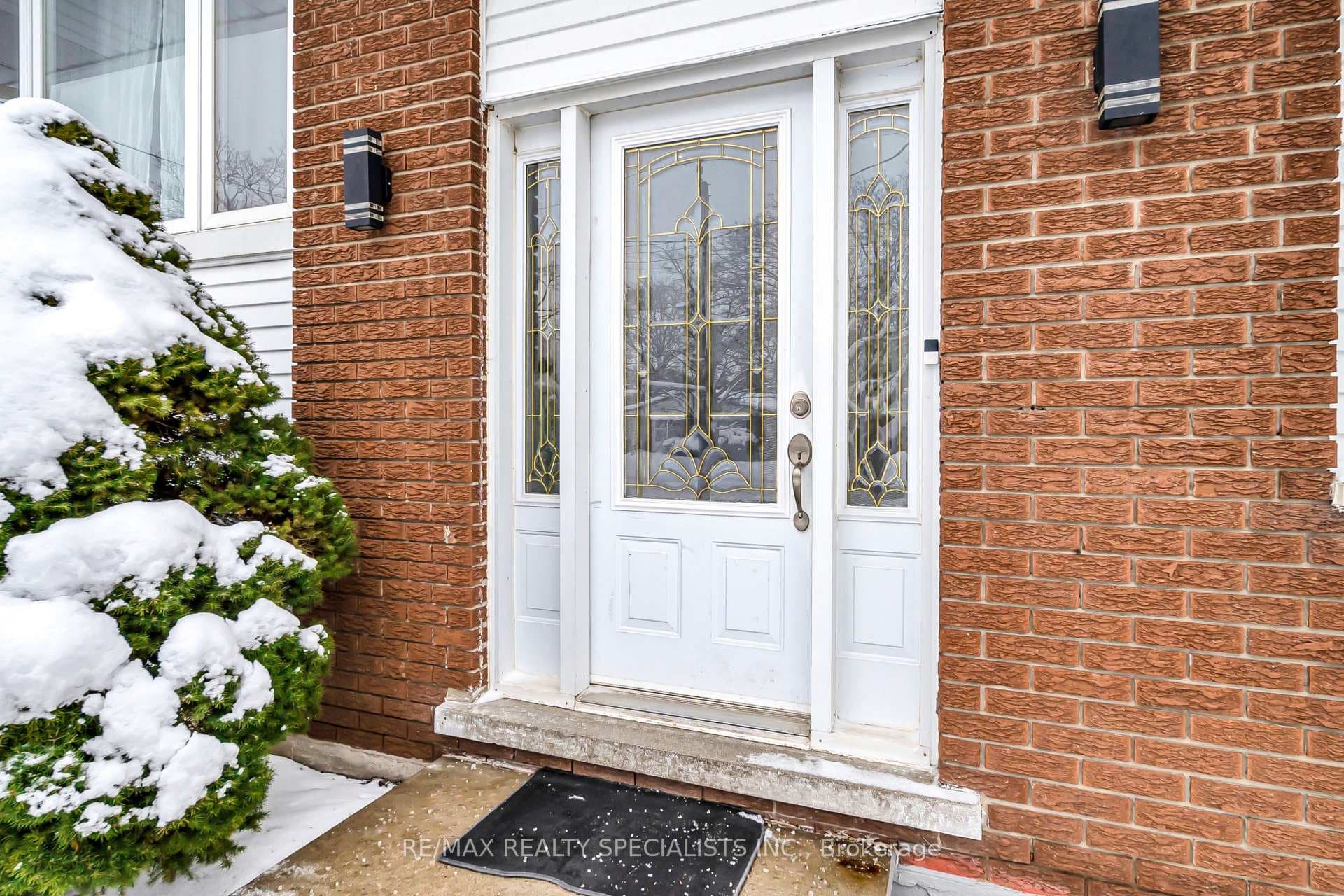 98 Ruskview Road photo 4