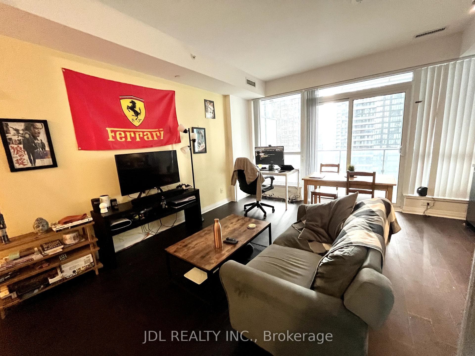 8 Mercer Street Unit 2210 photo 6