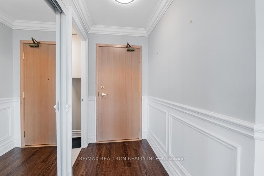7805 Bayview Avenue Unit 522 photo 4