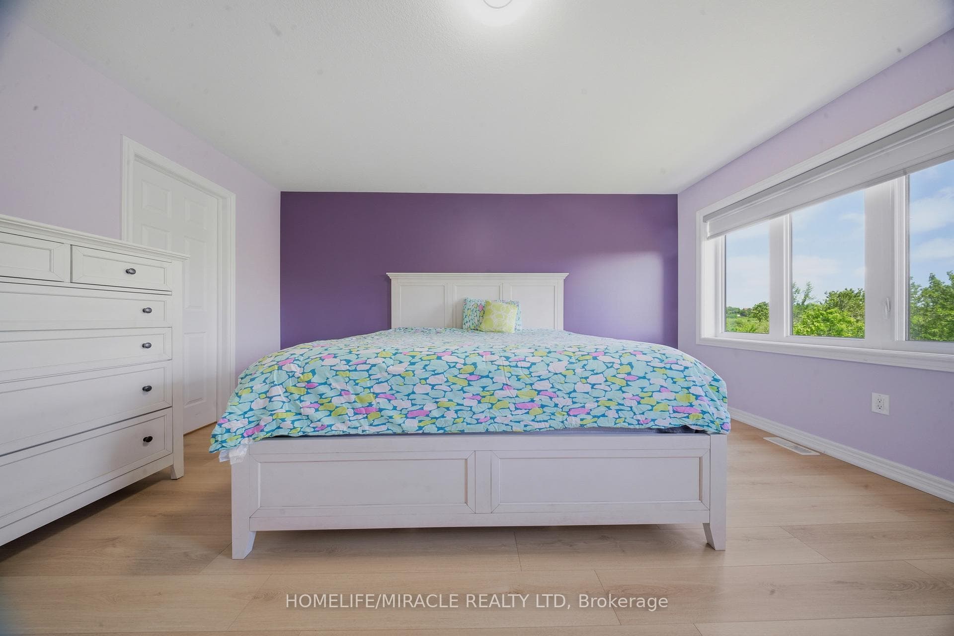 166 DEERPATH Drive Unit 32 photo 17
