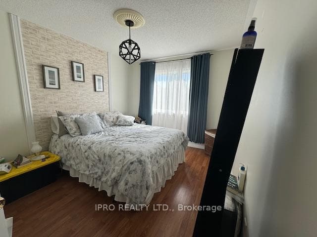 343 Esther Drive photo 9