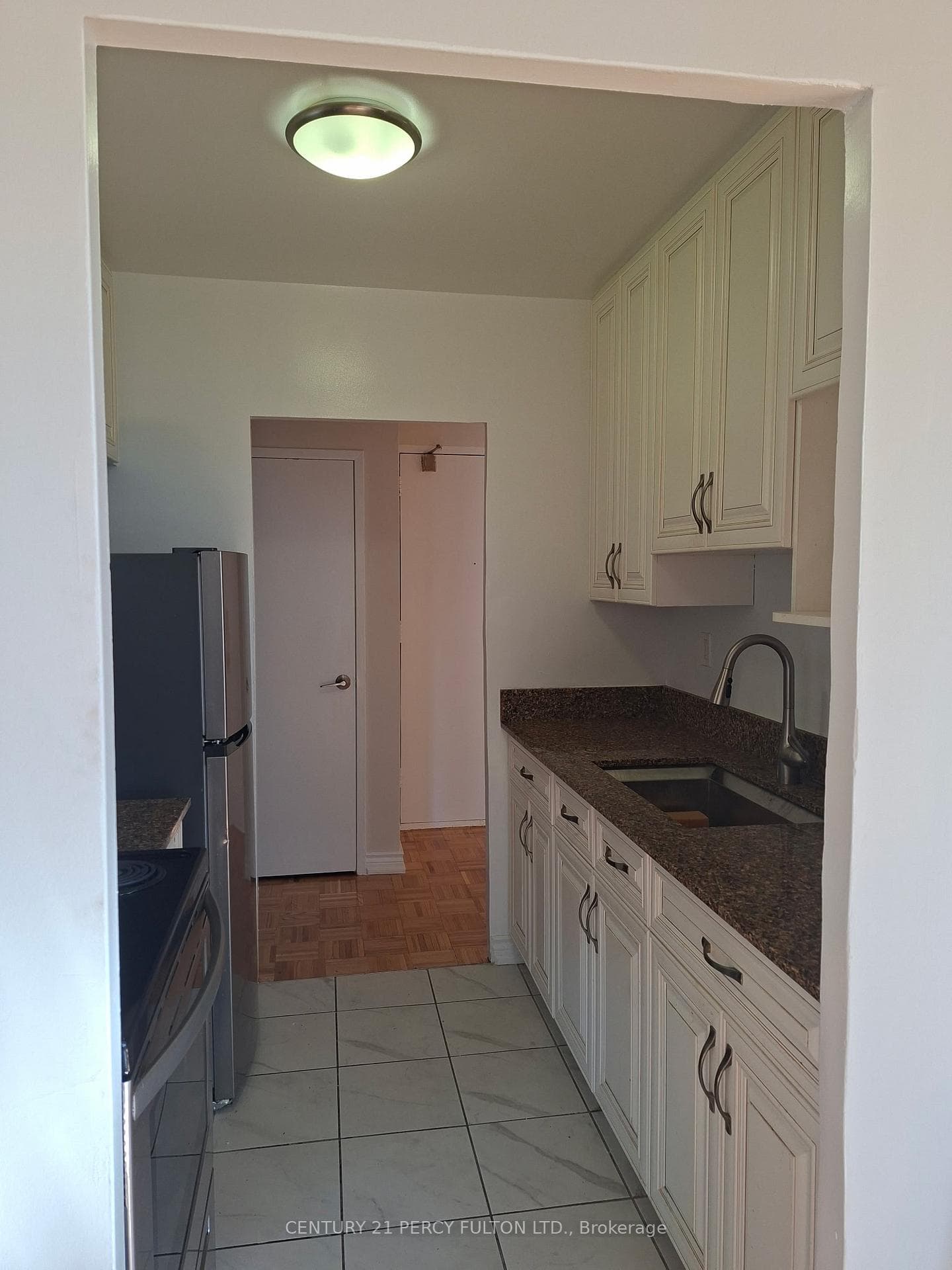 2202 Weston Road Unit 304 photo 4