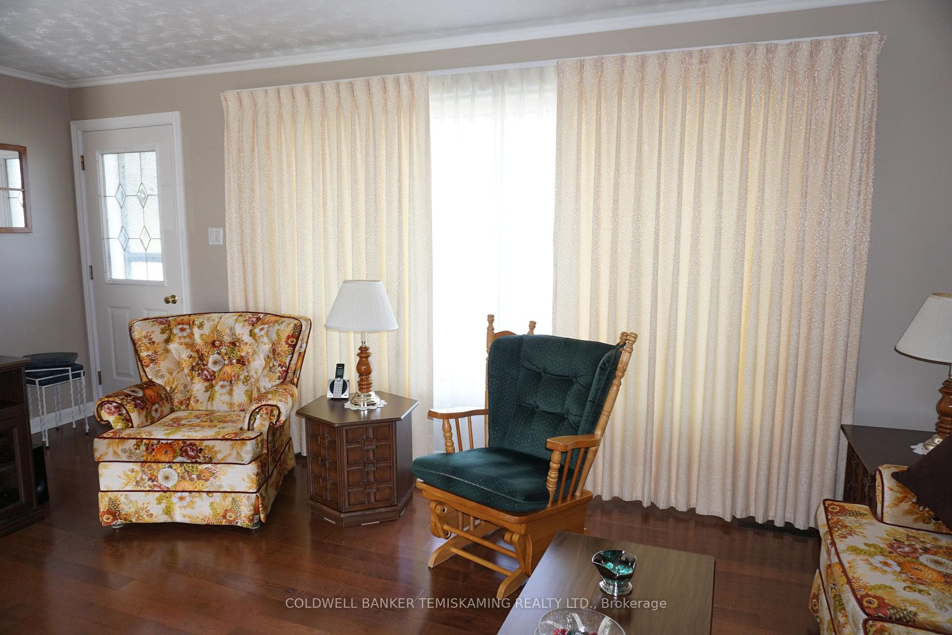 416 CECIL Street photo 17