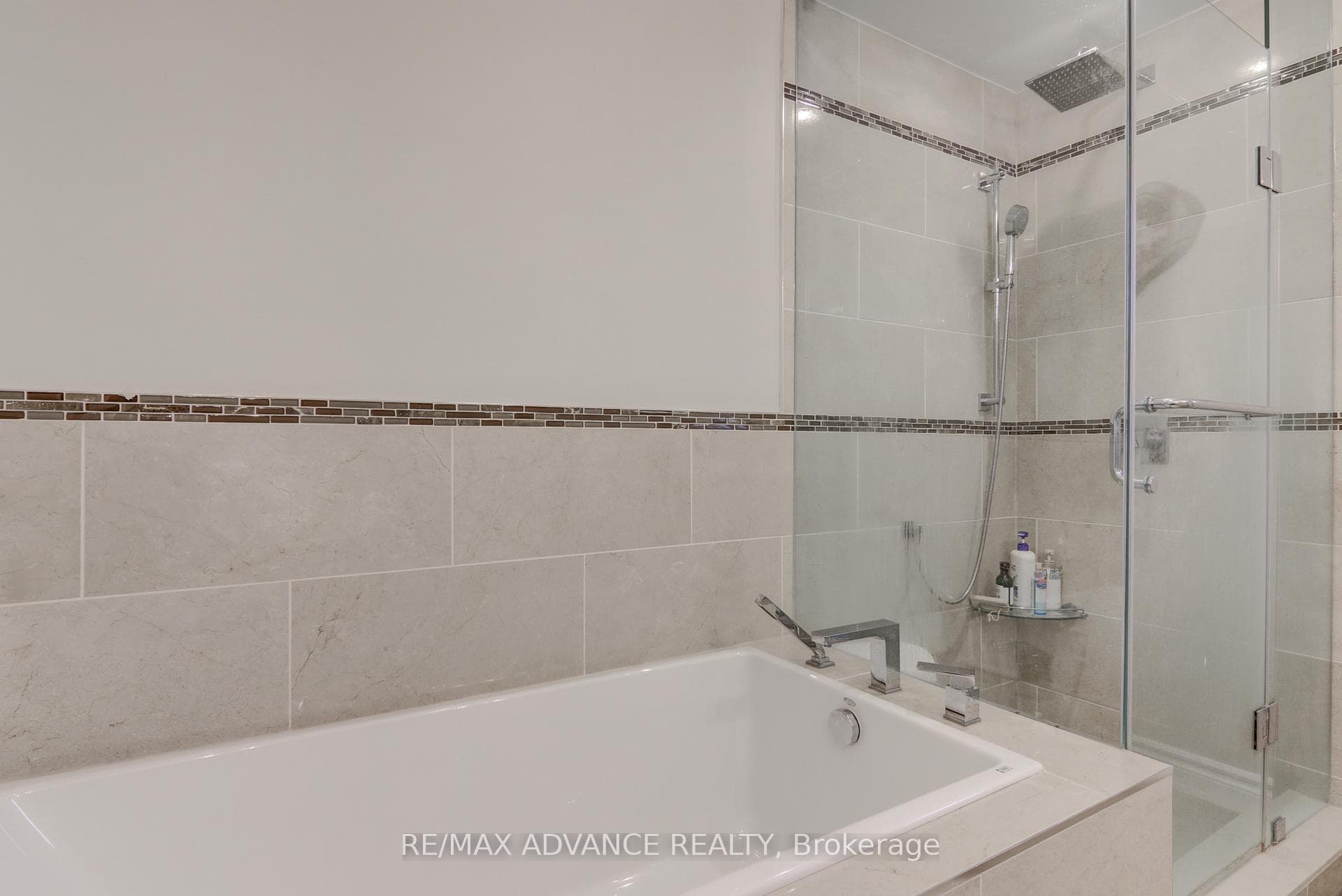 19 Abbeywood Trail photo 29