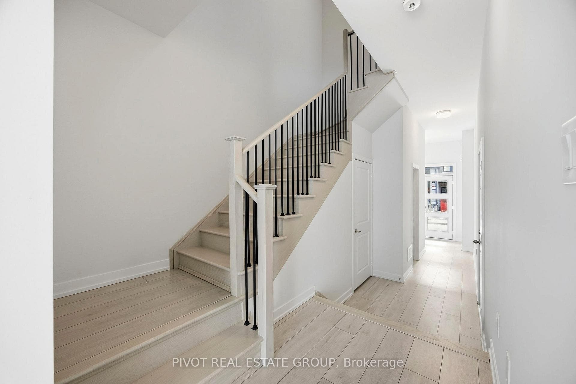 16 Observatory Way photo 6