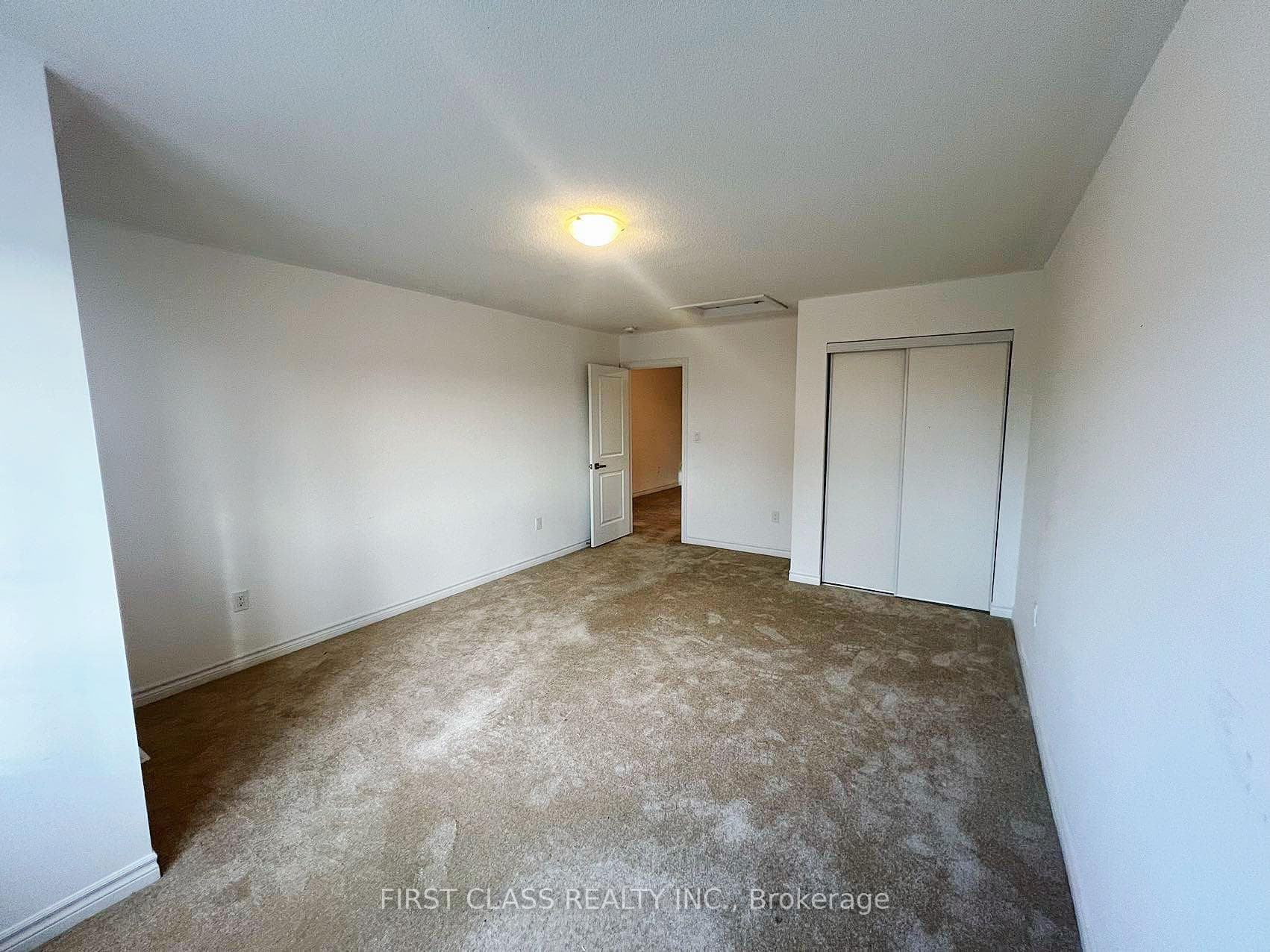 55 Wheatfield Road photo 10
