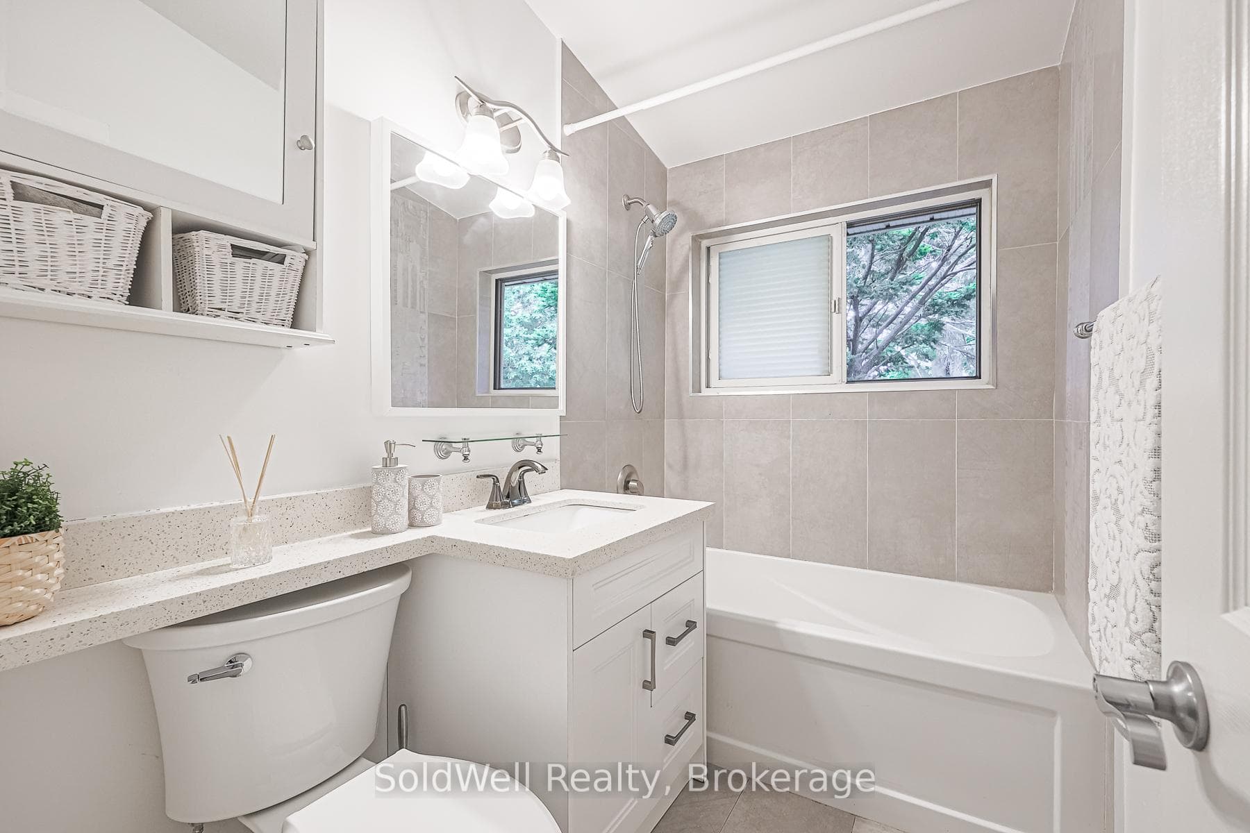 9 Lynedock Crescent photo 27