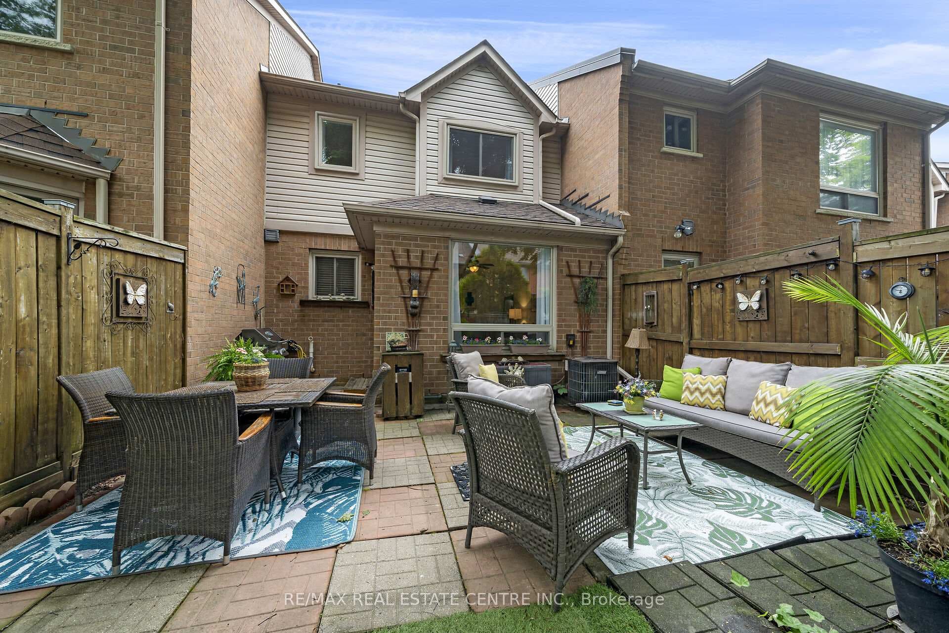 5223 Fairford Crescent Unit 71 photo 26