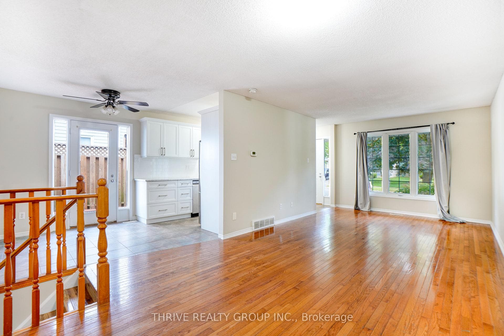 897 Thistledown Way photo 8