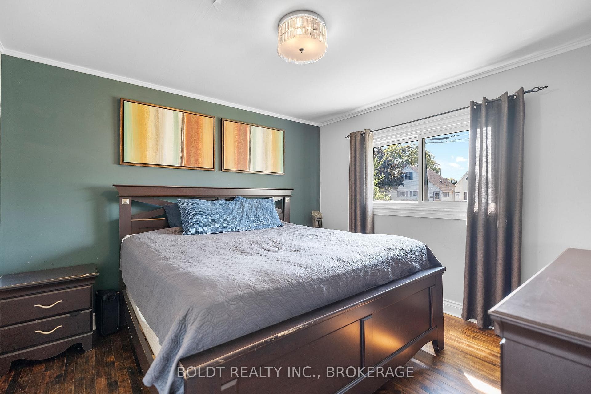 66 Whyte Avenue photo 15