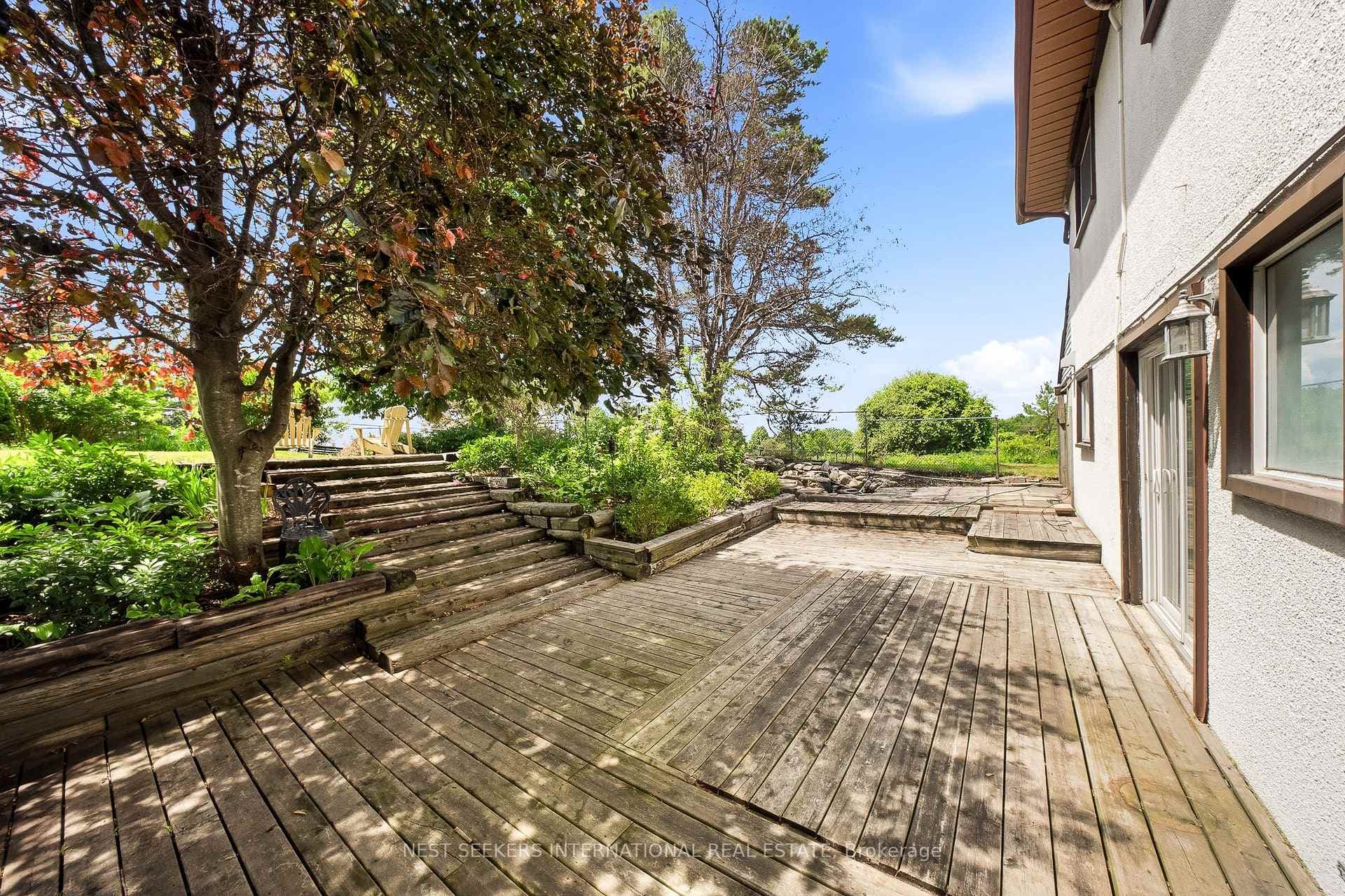17520 Keele Street photo 28