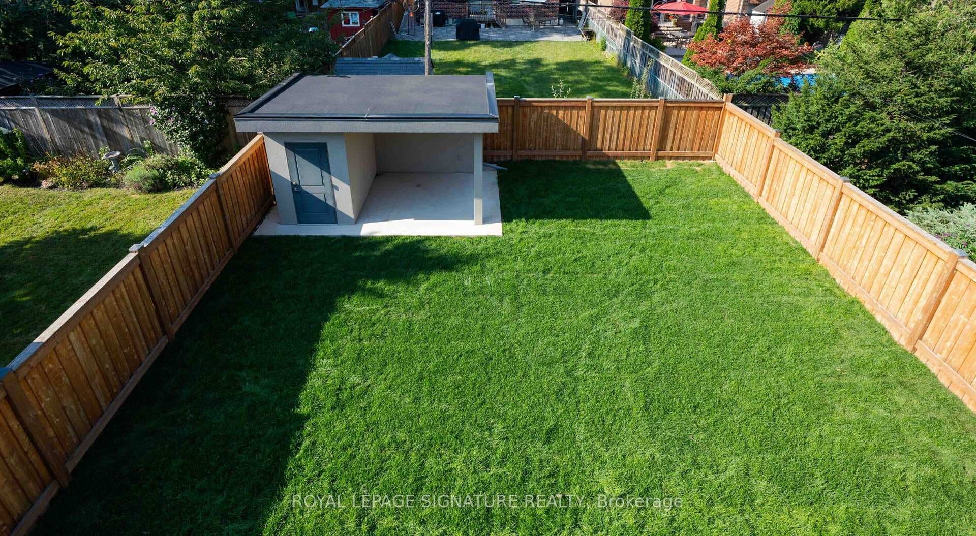 34 Edgecroft Road photo 39