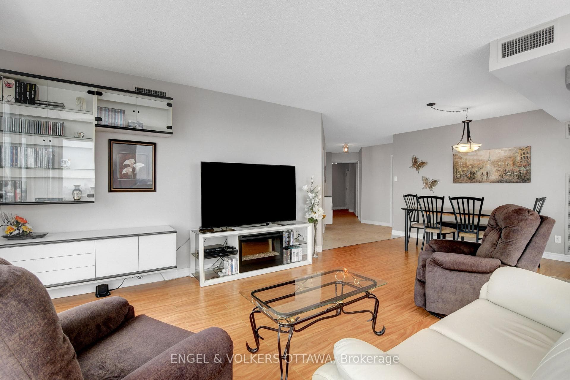 545 St-Laurent Boulevard Unit 2507 photo 14