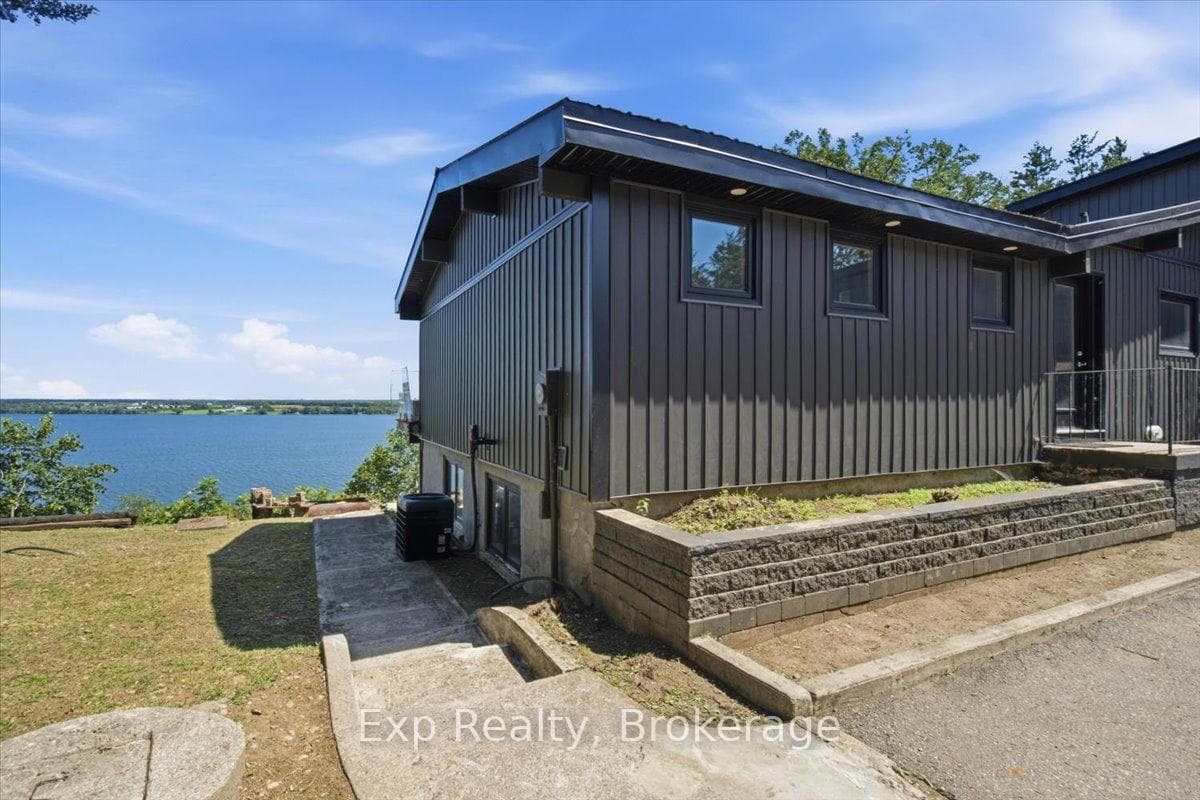 23 Sidney Shore Lane photo 5