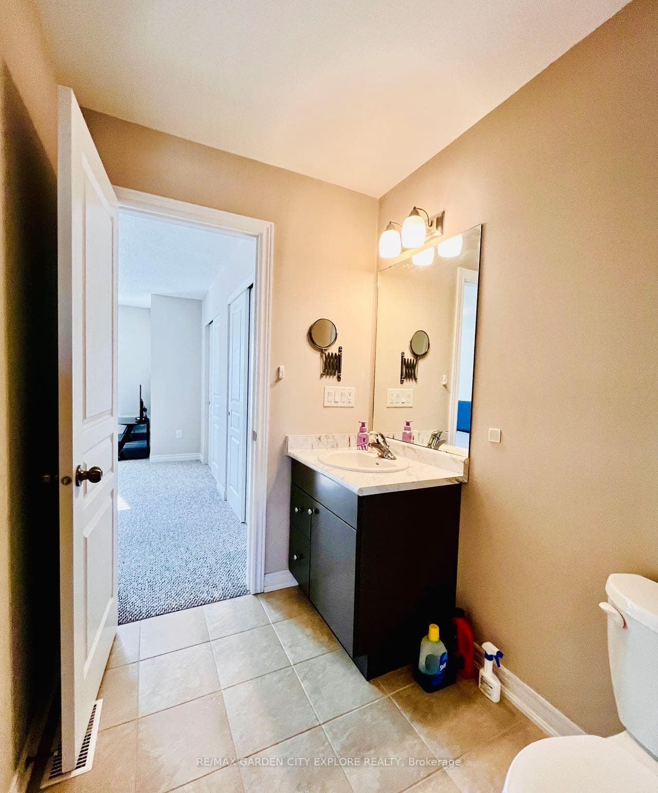 6118 Kelsey Crescent Unit 37 photo 6