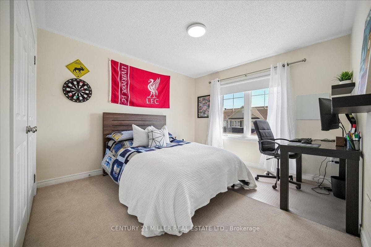 2019 Trawden Way Unit 22 photo 18