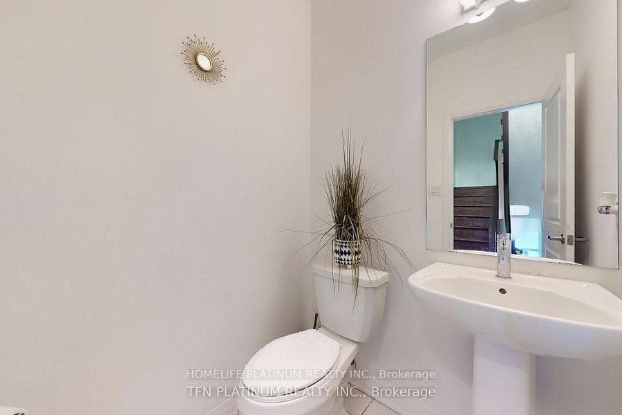 18 Totten Trail photo 9