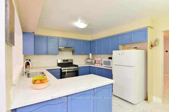 3388 Crimson King Circle photo 9