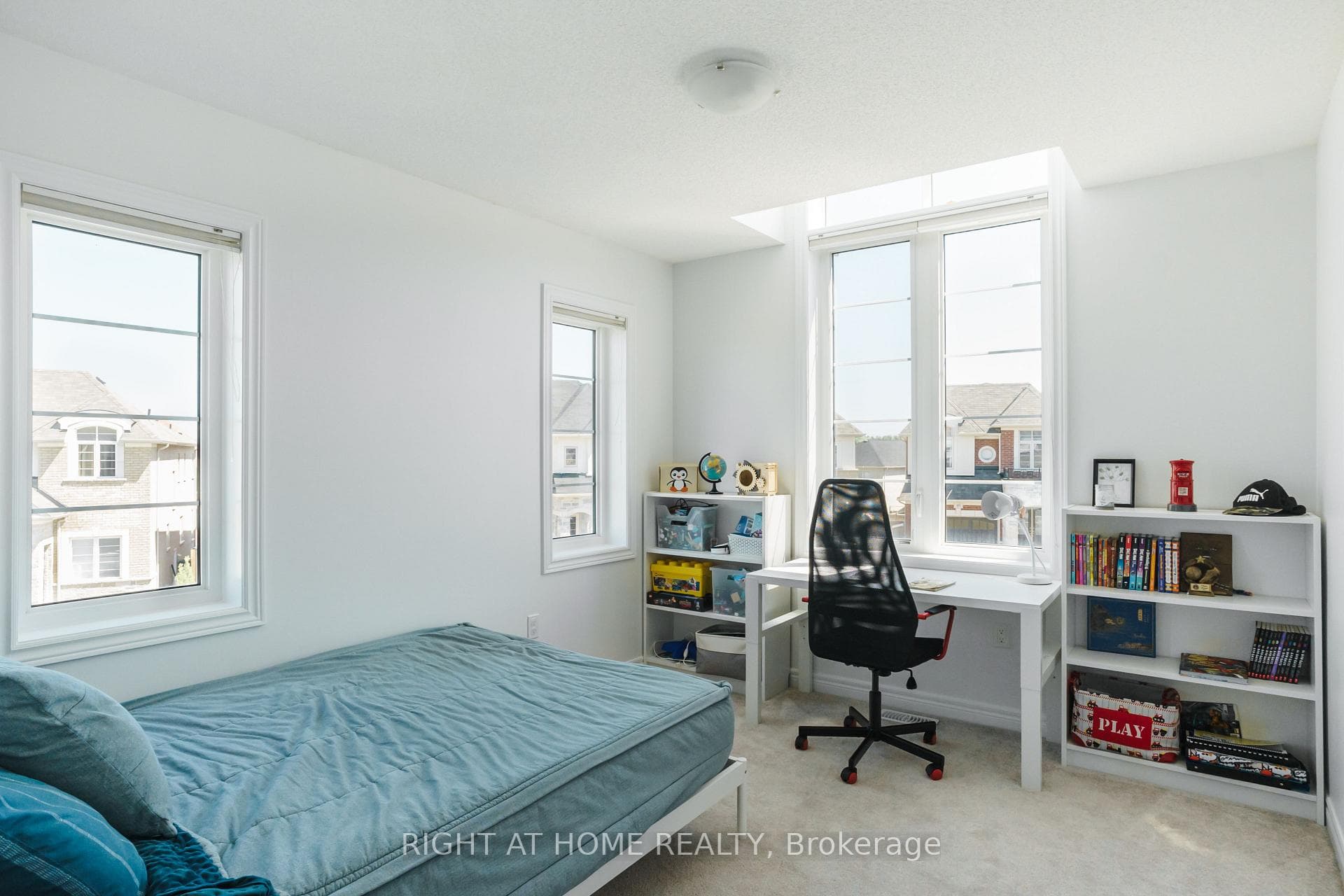 47 Foxberry Road photo 12