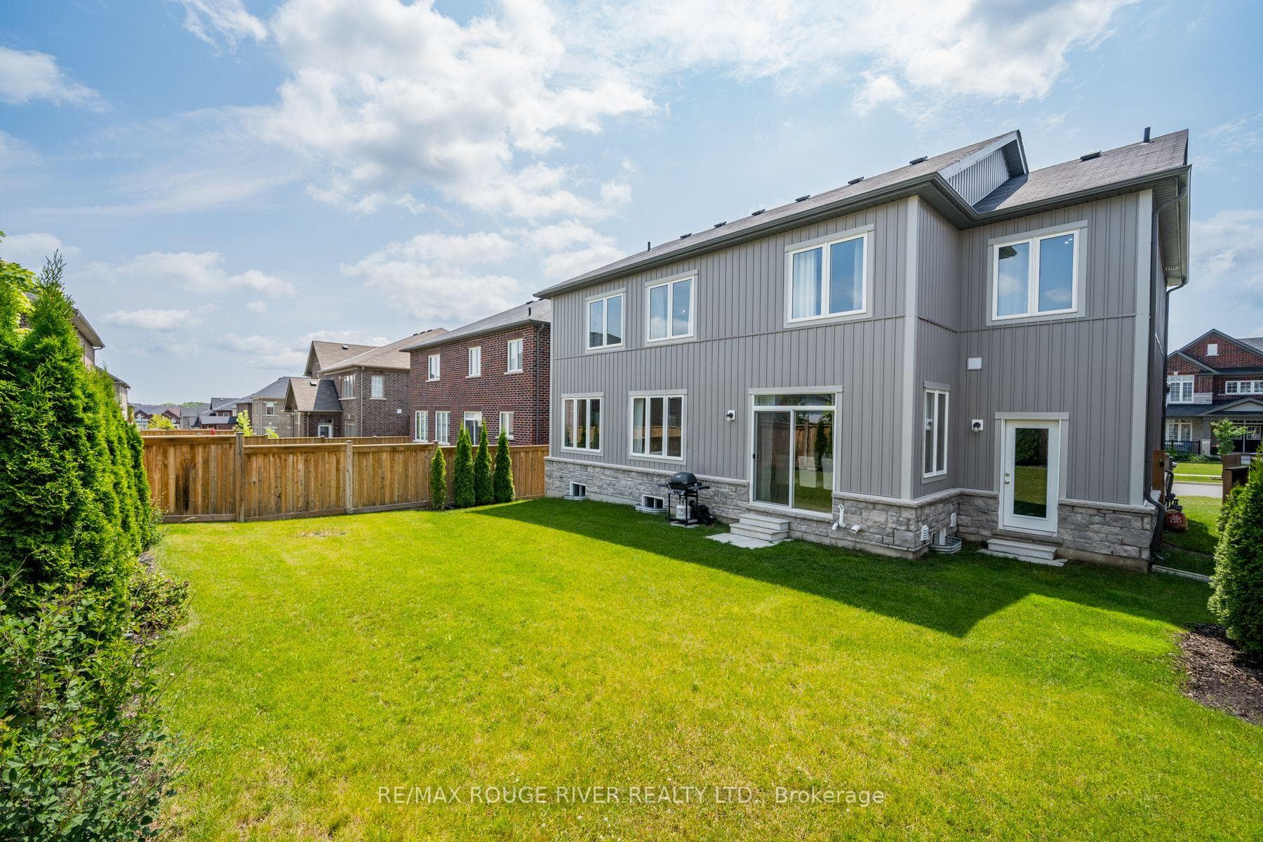 120 Highlands Boulevard photo 49