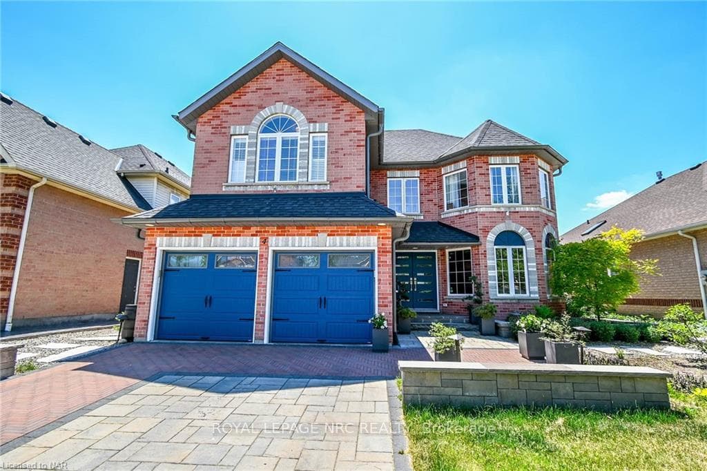 4 Goodman Crescent photo 1