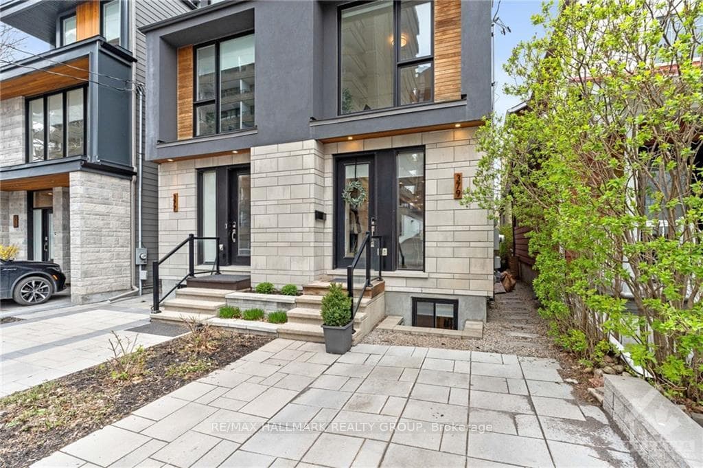 379 DOMINION Avenue photo 2