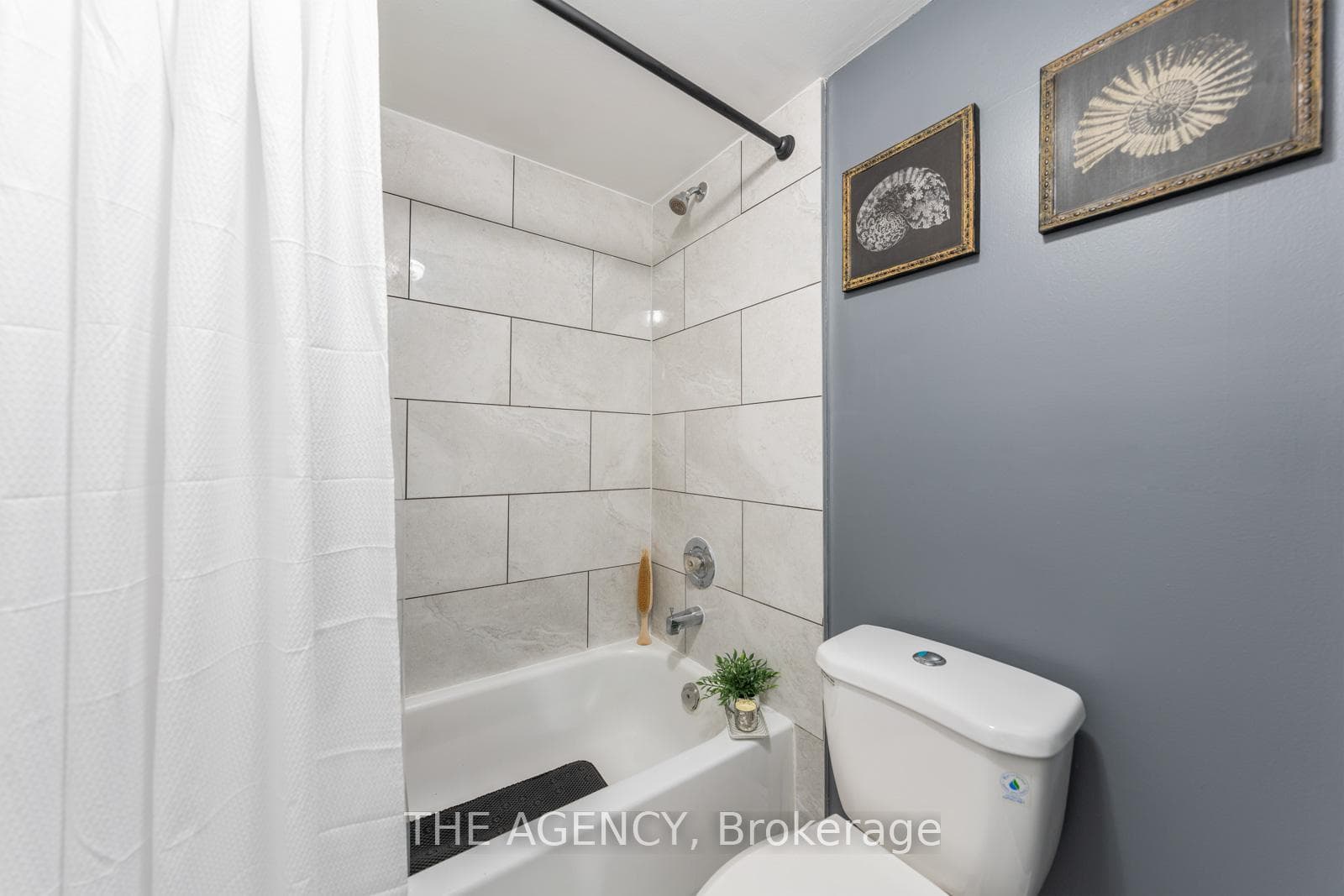 2110 Cleaver Avenue Unit 127 photo 25