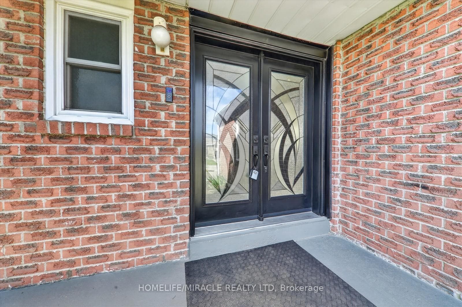 88 Reed Drive photo 4