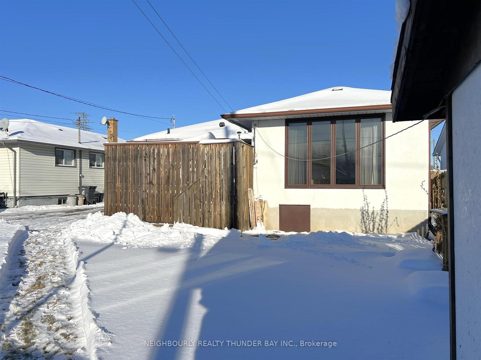 216 Caroline Street photo 33