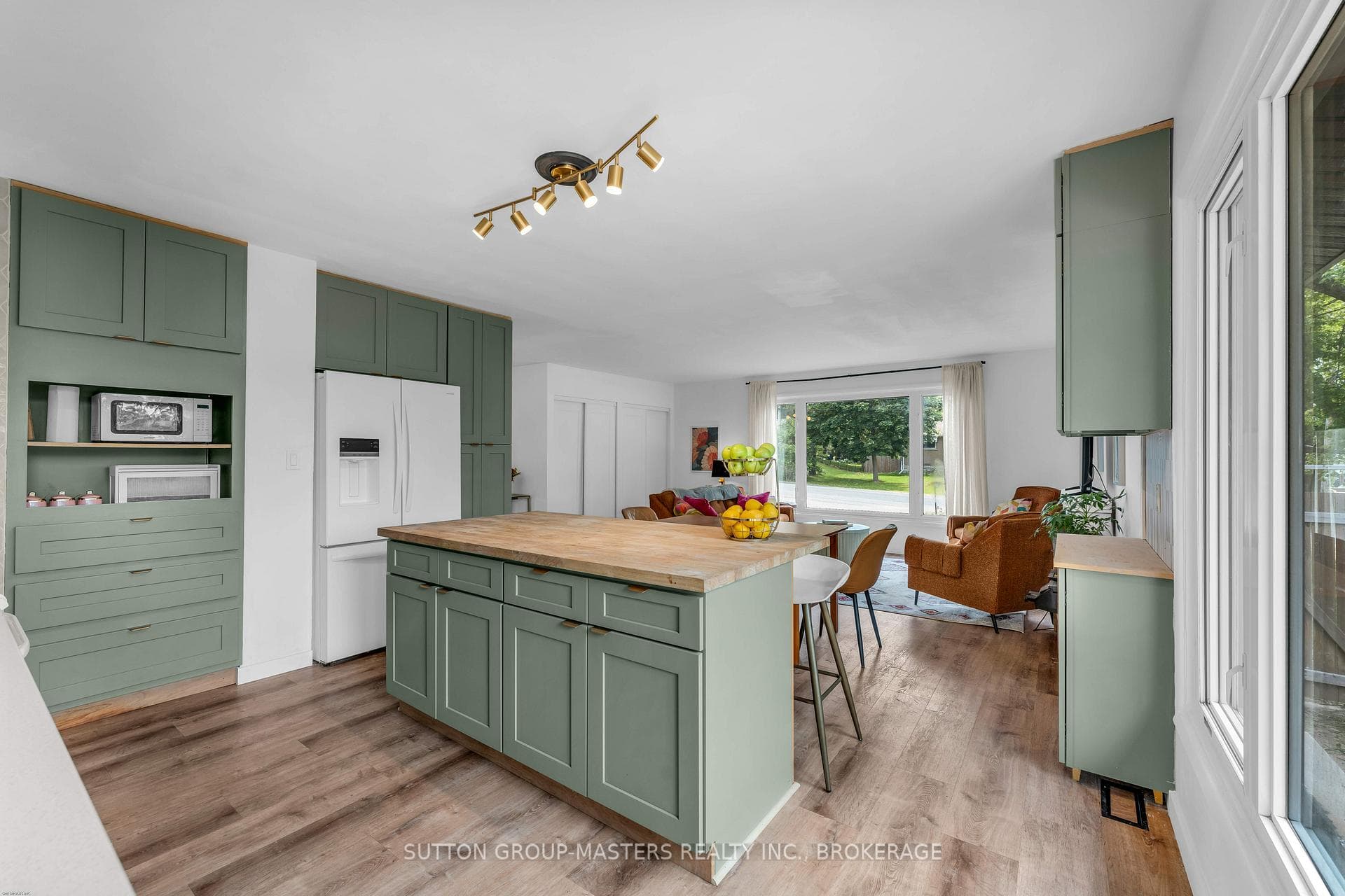 4401 Notre Dame Street photo 12
