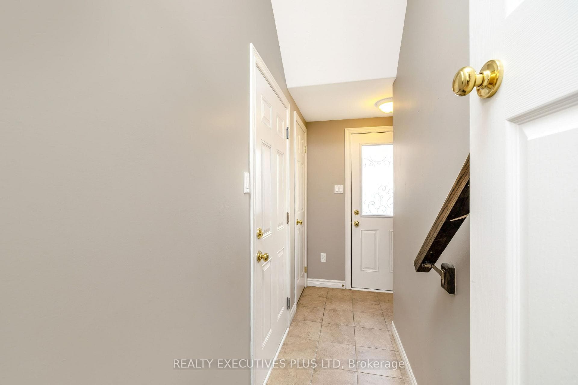 Separate Side Entrance
