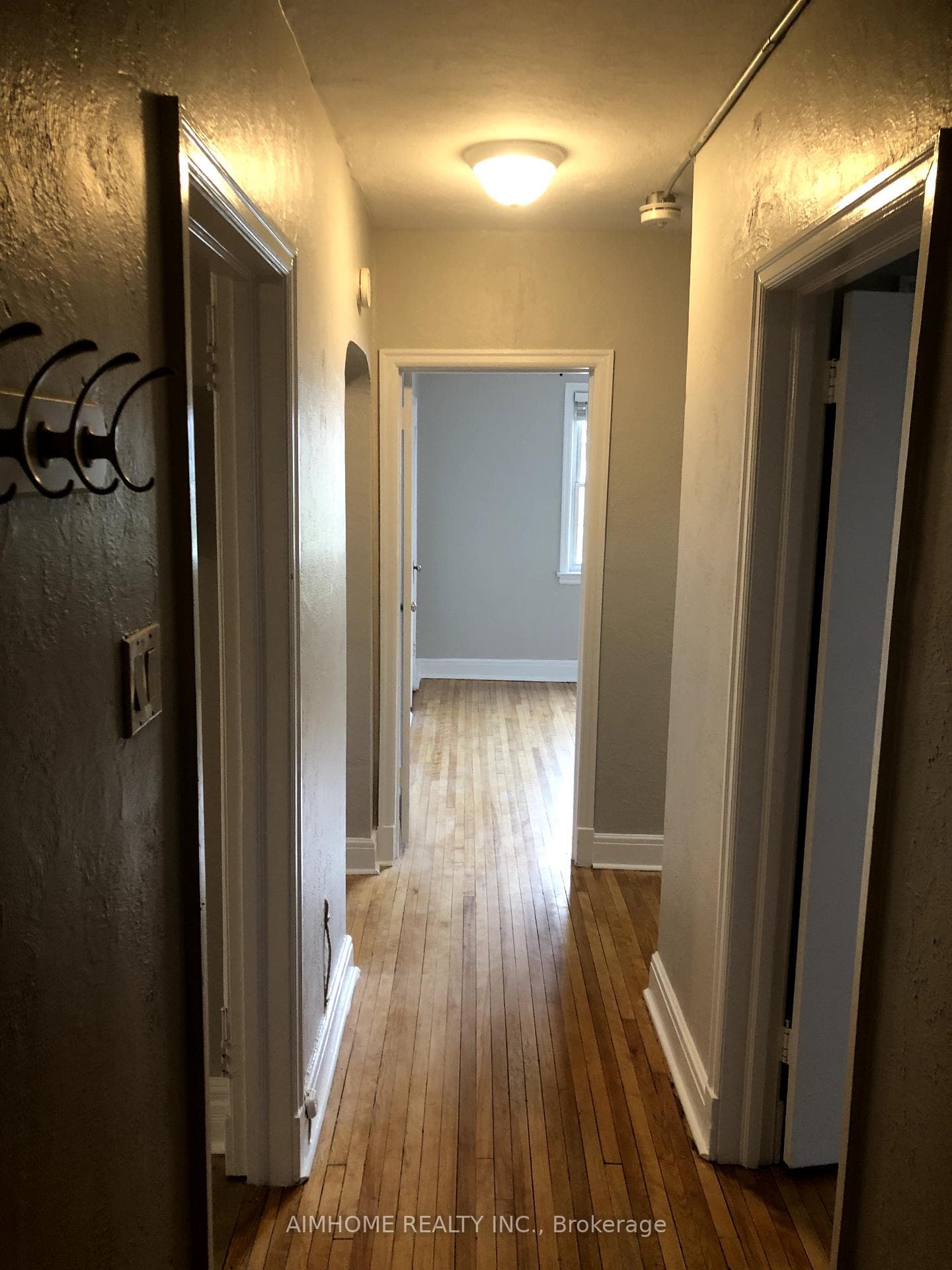 1217 Avenue Road Unit 1 photo 12
