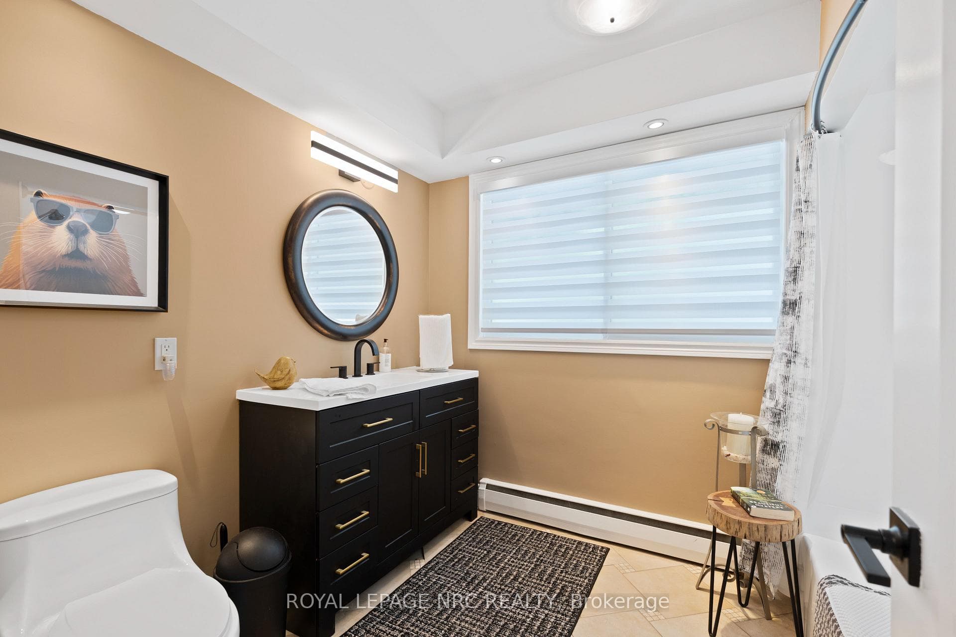 4 Pcs Main Bath