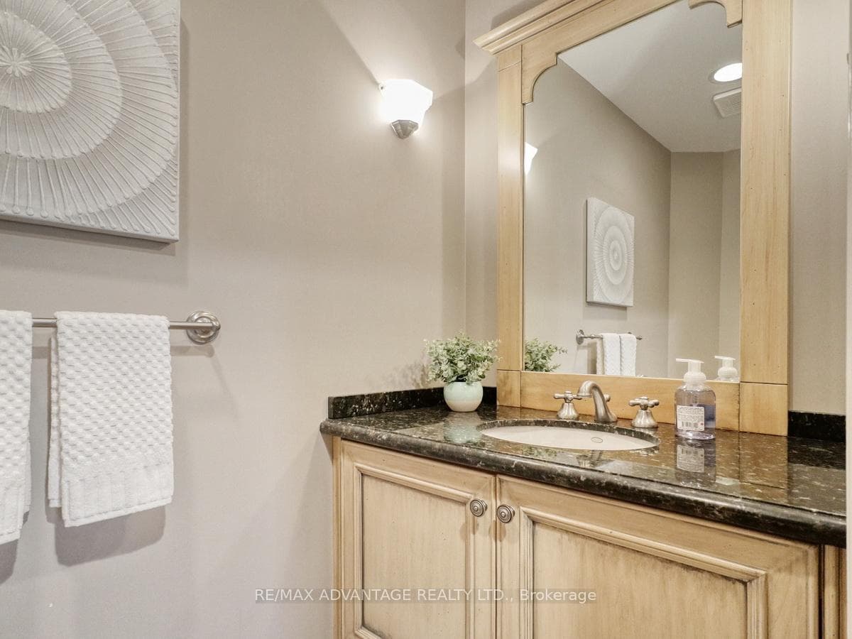 110 Whiteacres Drive photo 24
