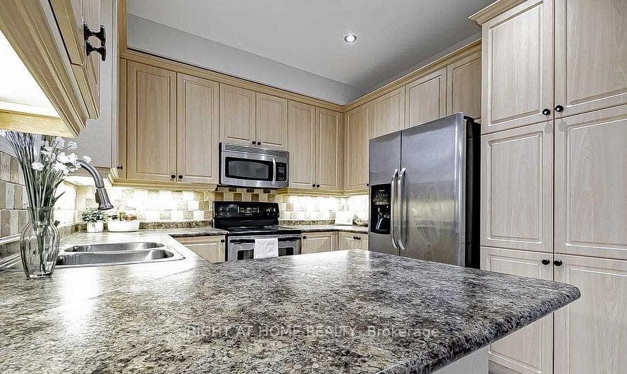28 Shorten Place photo 9