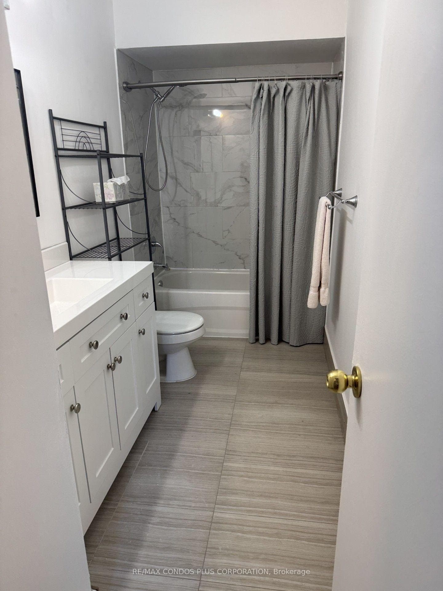 9 Rockwood Drive photo 5
