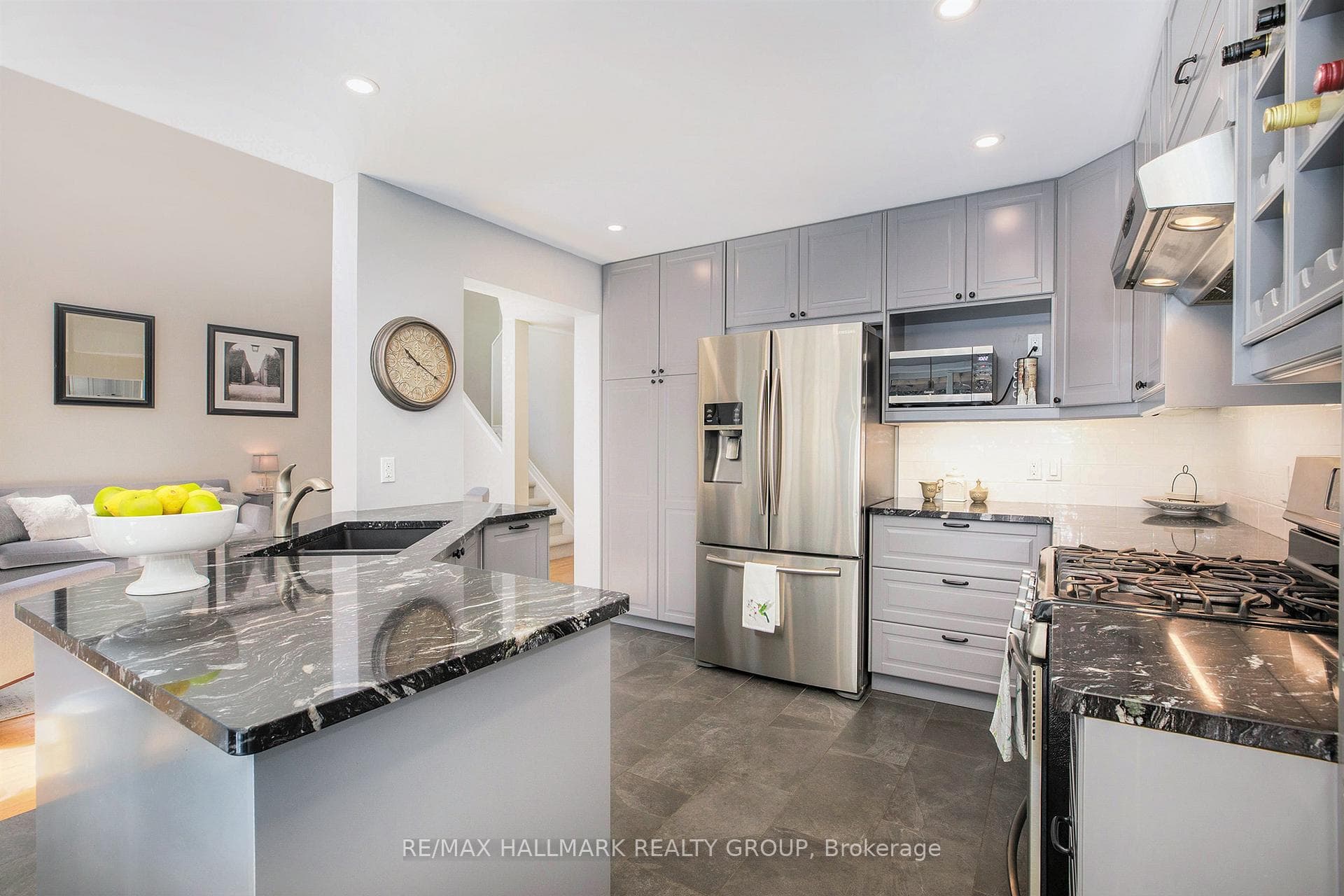 201 Yoho Drive photo 11