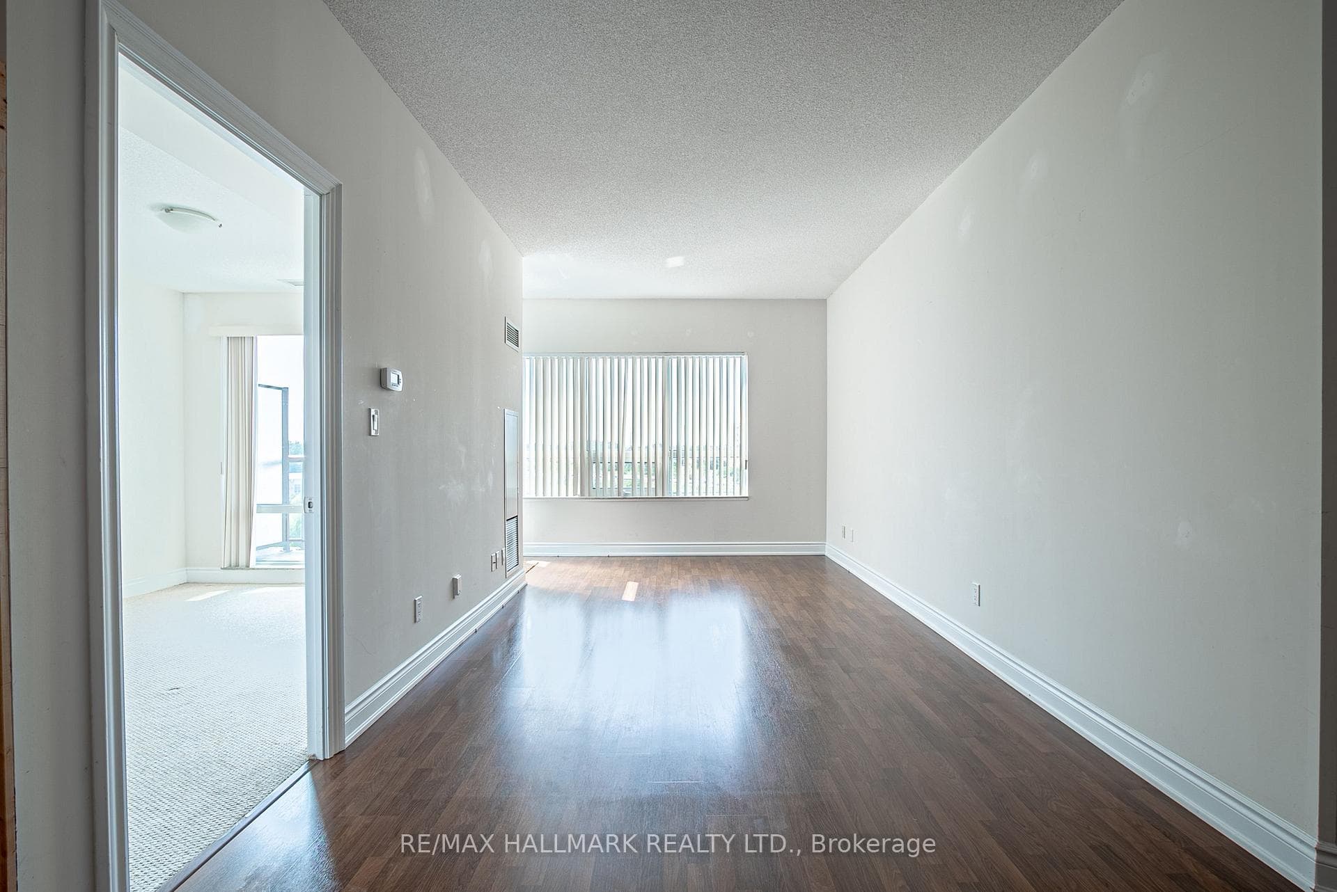 60 South Town Centre Unit 720 photo 5