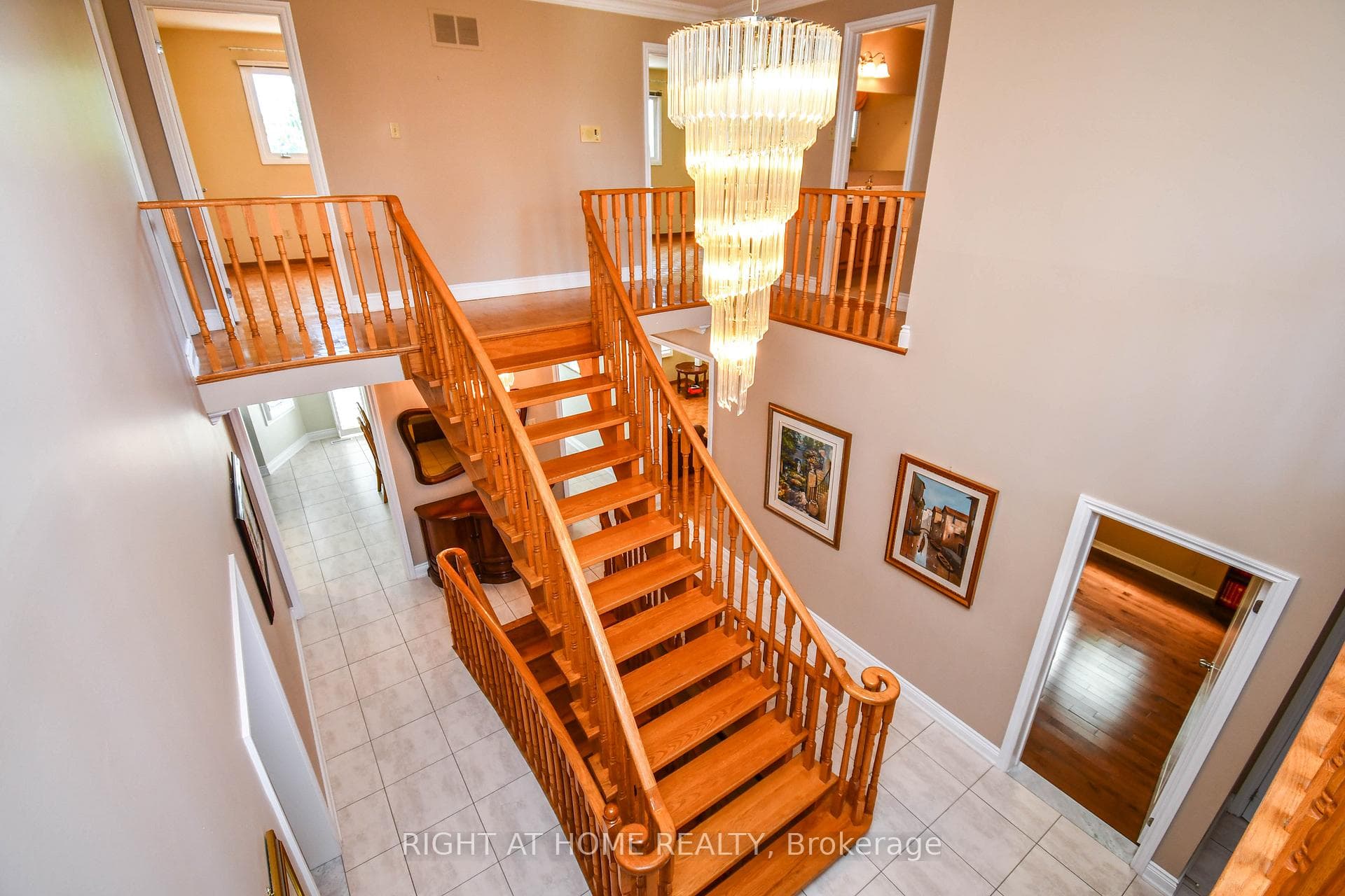75 Father Ermanno Crescent photo 4