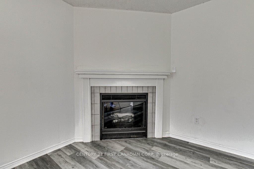 1990 Wavell Street Unit 40 photo 15