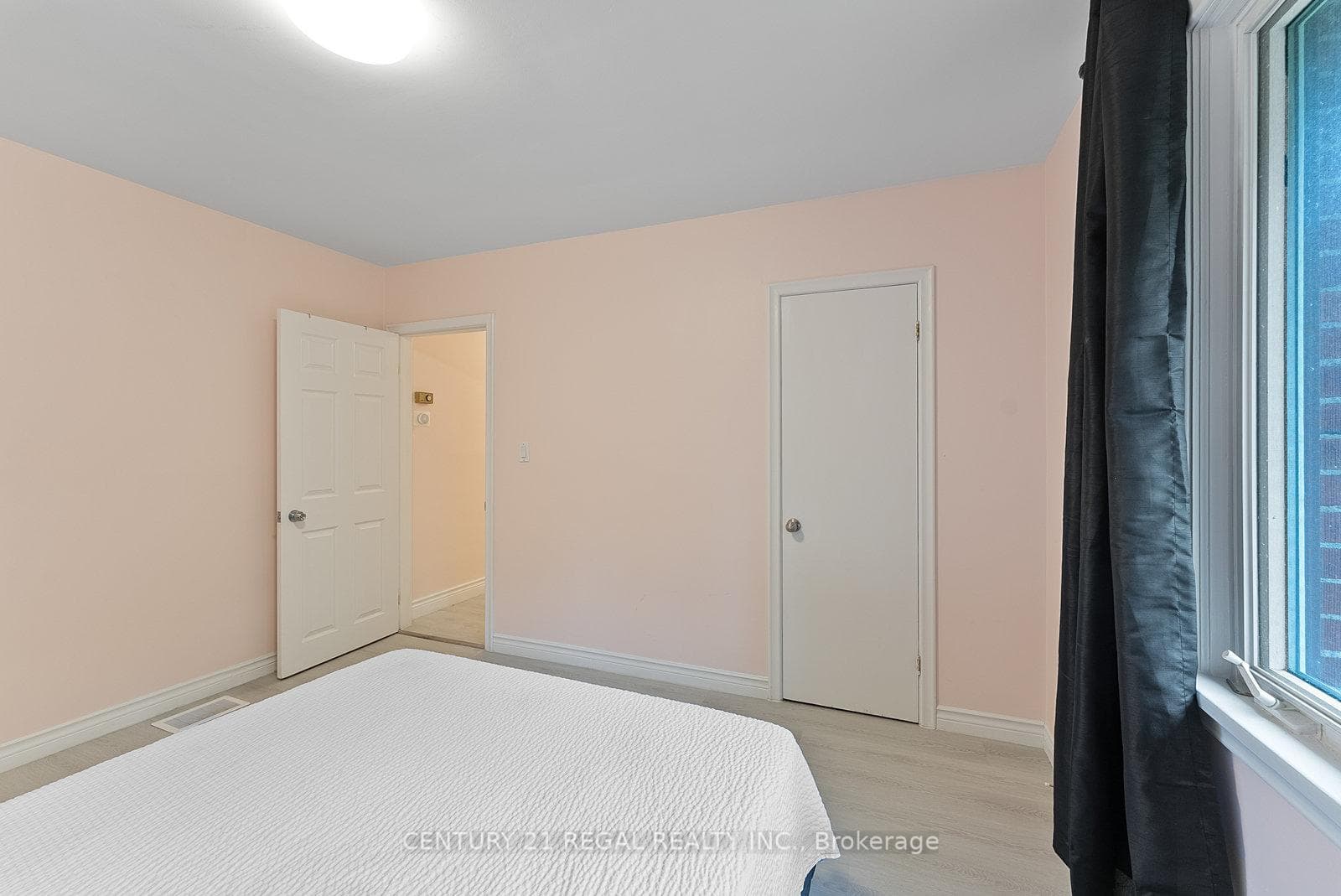 21 Louisa Drive photo 15