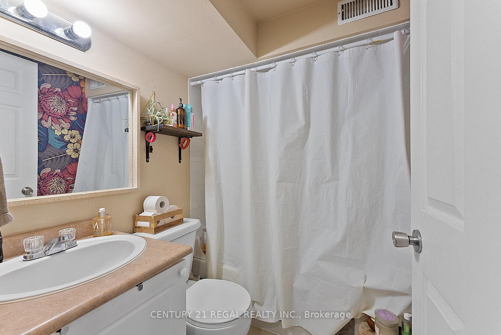 1117 Queen Street Unit Basemnt photo 23