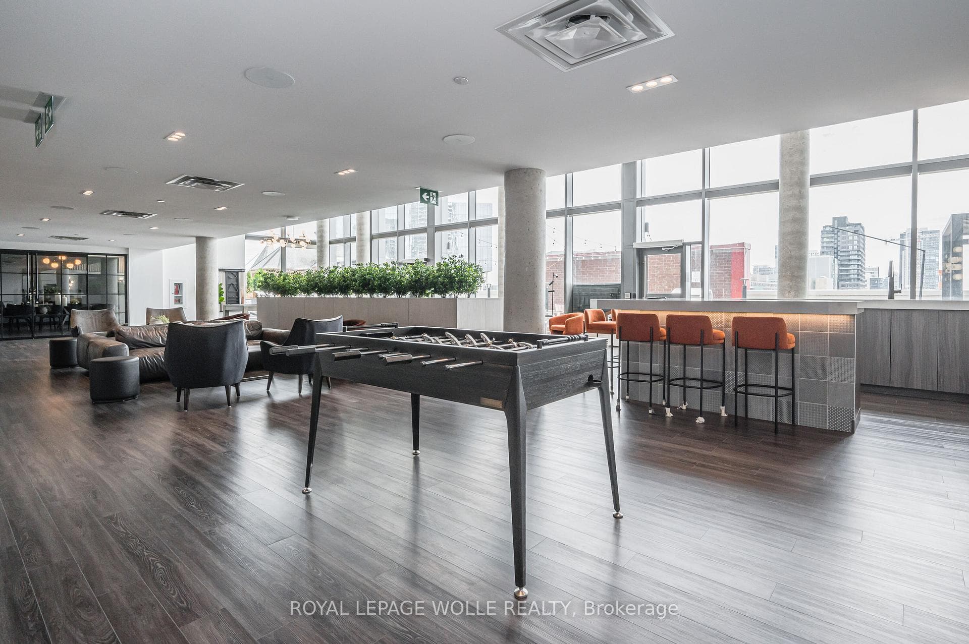 Amenity - Lounge