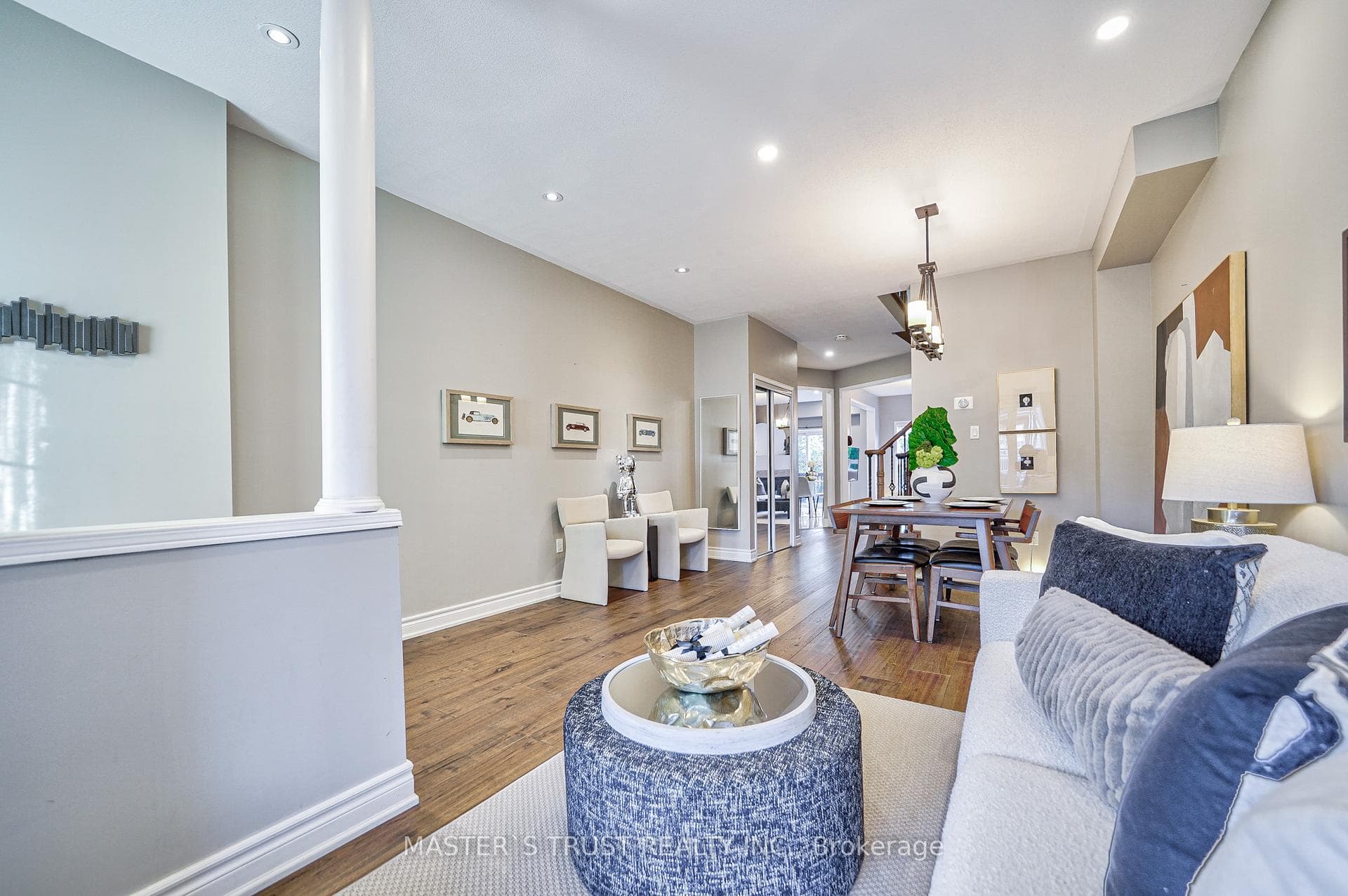 106 Lebovic Drive photo 8