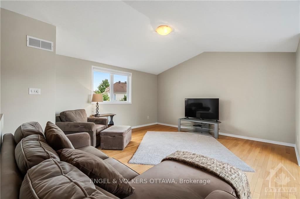 20 SPALDING Avenue photo 19