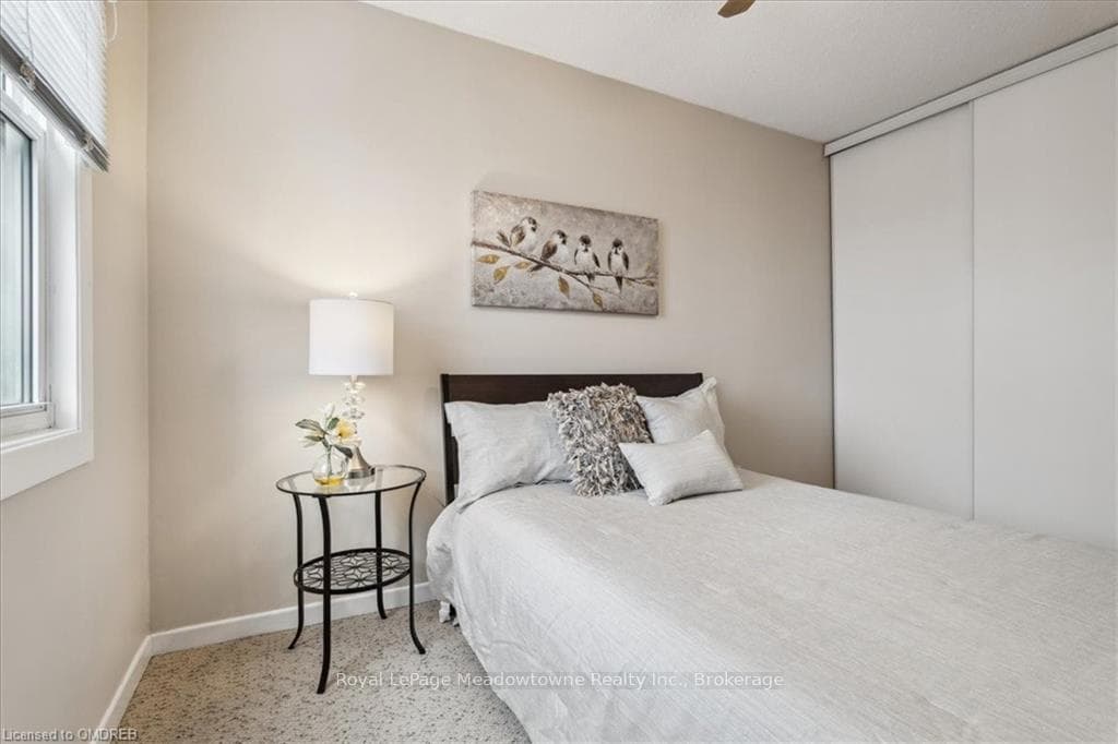 235 BRONTE Street Unit 82 photo 33