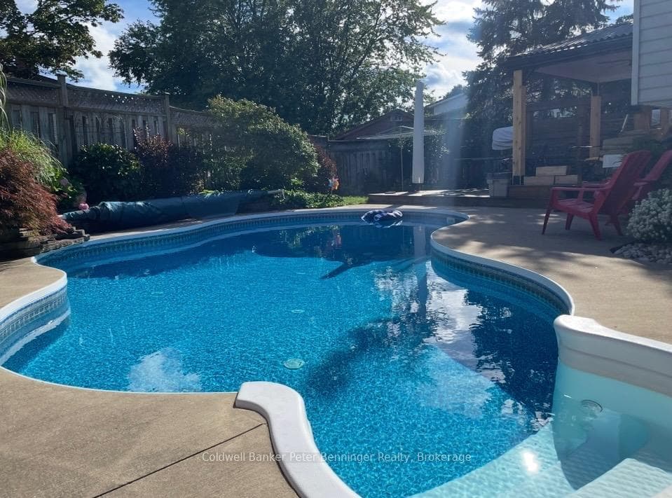 263 Canterbury Drive photo 49